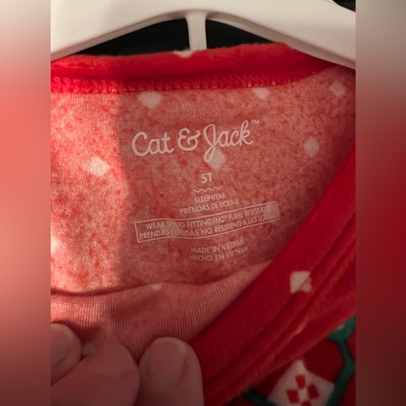 NWT Cat And Jack soft pjs - Picture 4 of 5